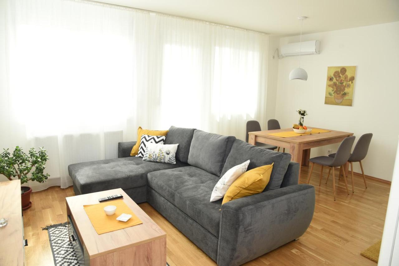 Suncokret Apartmani Loznica Zewnętrze zdjęcie