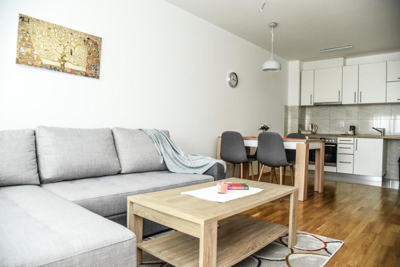 Suncokret Apartmani Loznica Zewnętrze zdjęcie