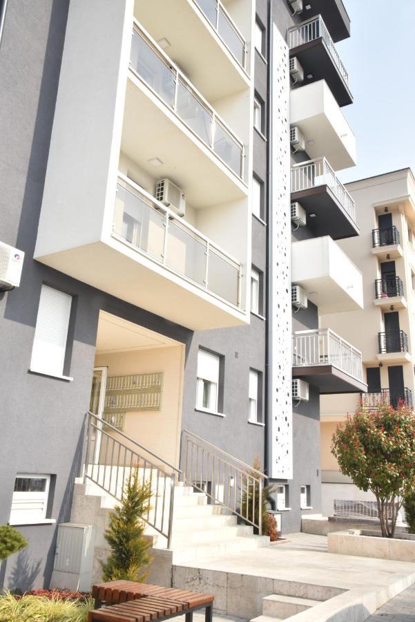Suncokret Apartmani Loznica Zewnętrze zdjęcie
