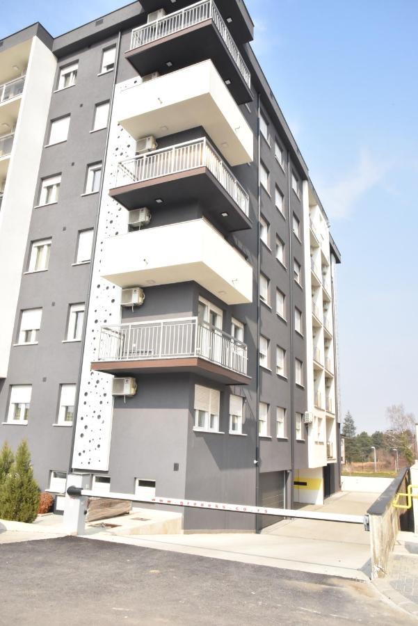 Suncokret Apartmani Loznica Zewnętrze zdjęcie